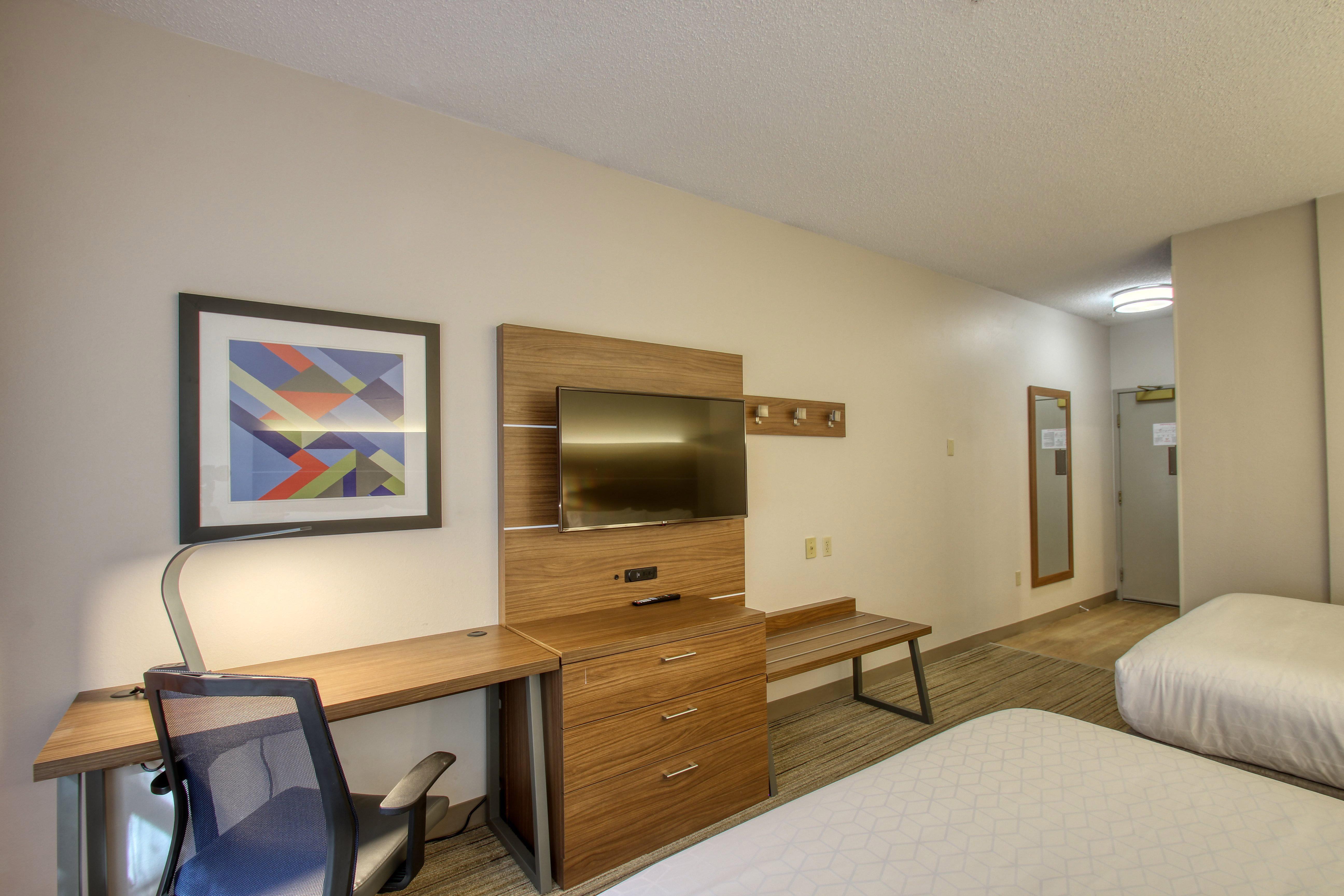 Holiday Inn Express Hotel & Suites Oshkosh - State Route 41 By Ihg Luaran gambar